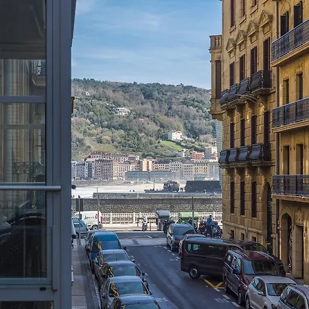 Urgul * サン・セバスティアン